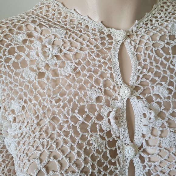 Vintage 60s Elegant Lace Crochet Cardigan Off-white Small - Picture 3 of 13